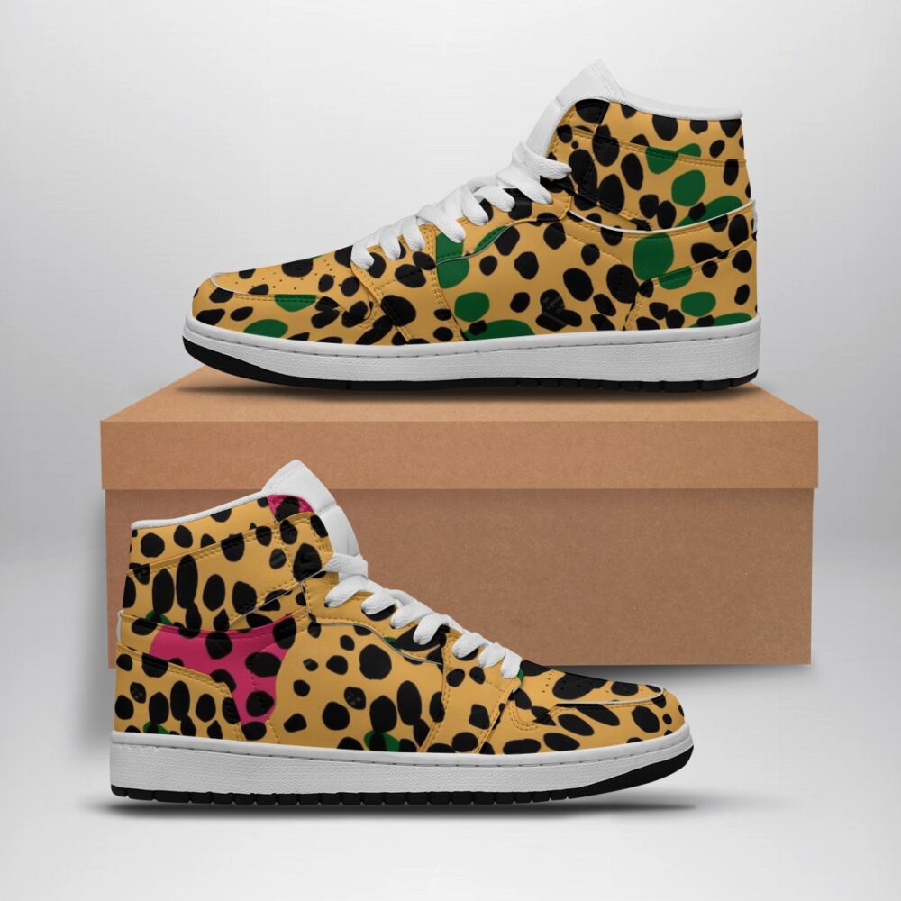 Everyday Fit Sneakers for Busy Schedules - Wolf Maverick